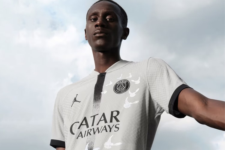 3.PARADIS Reimagines PSG's 2022/23 Away Jersey