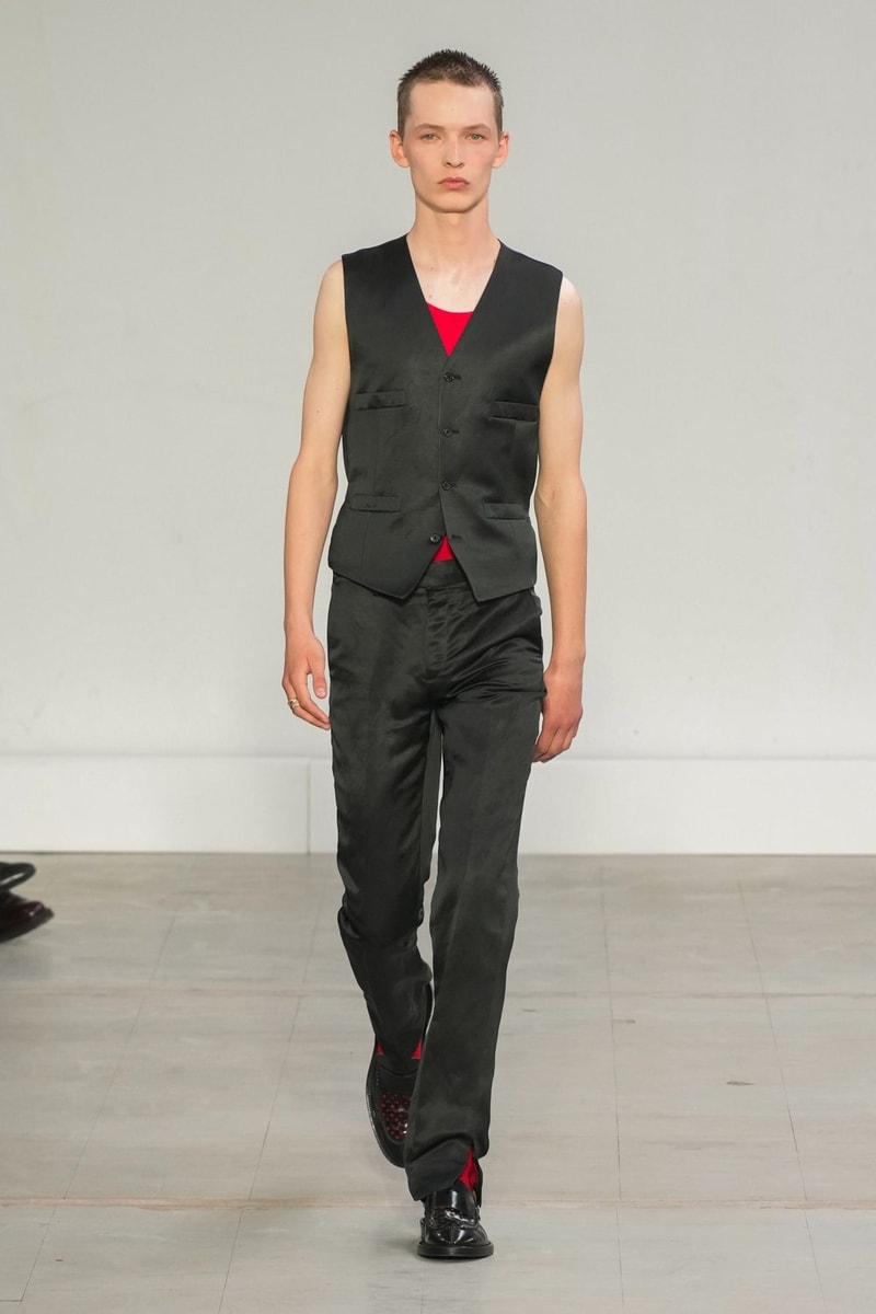 Paul Smith Spring Summer 2024 Paris Fashion Week SS24 Runway UK Designer Tailoring Menswear Looks Review