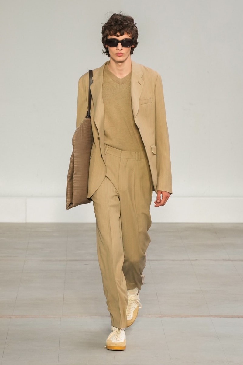 Paul Smith Spring Summer 2024 Paris Fashion Week SS24 Runway UK Designer Tailoring Menswear Looks Review