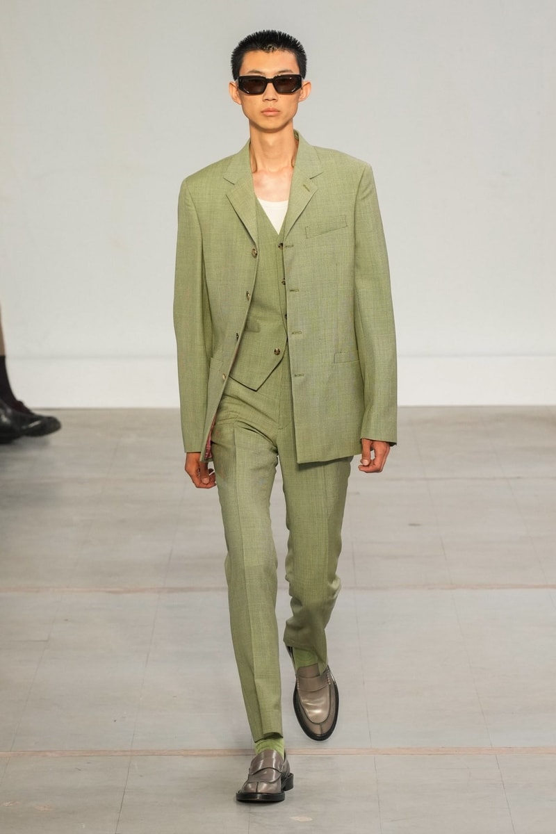 Paul Smith Spring Summer 2024 Paris Fashion Week SS24 Runway UK Designer Tailoring Menswear Looks Review