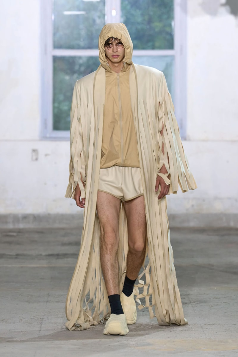Rains Spring/Summer 2024 Collection Paris Fashion Week Men's Runway Images
