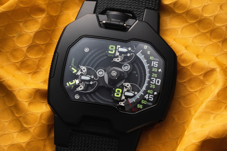 URWERK Expands Its UR-120 Lineup With a Space Black Colorway