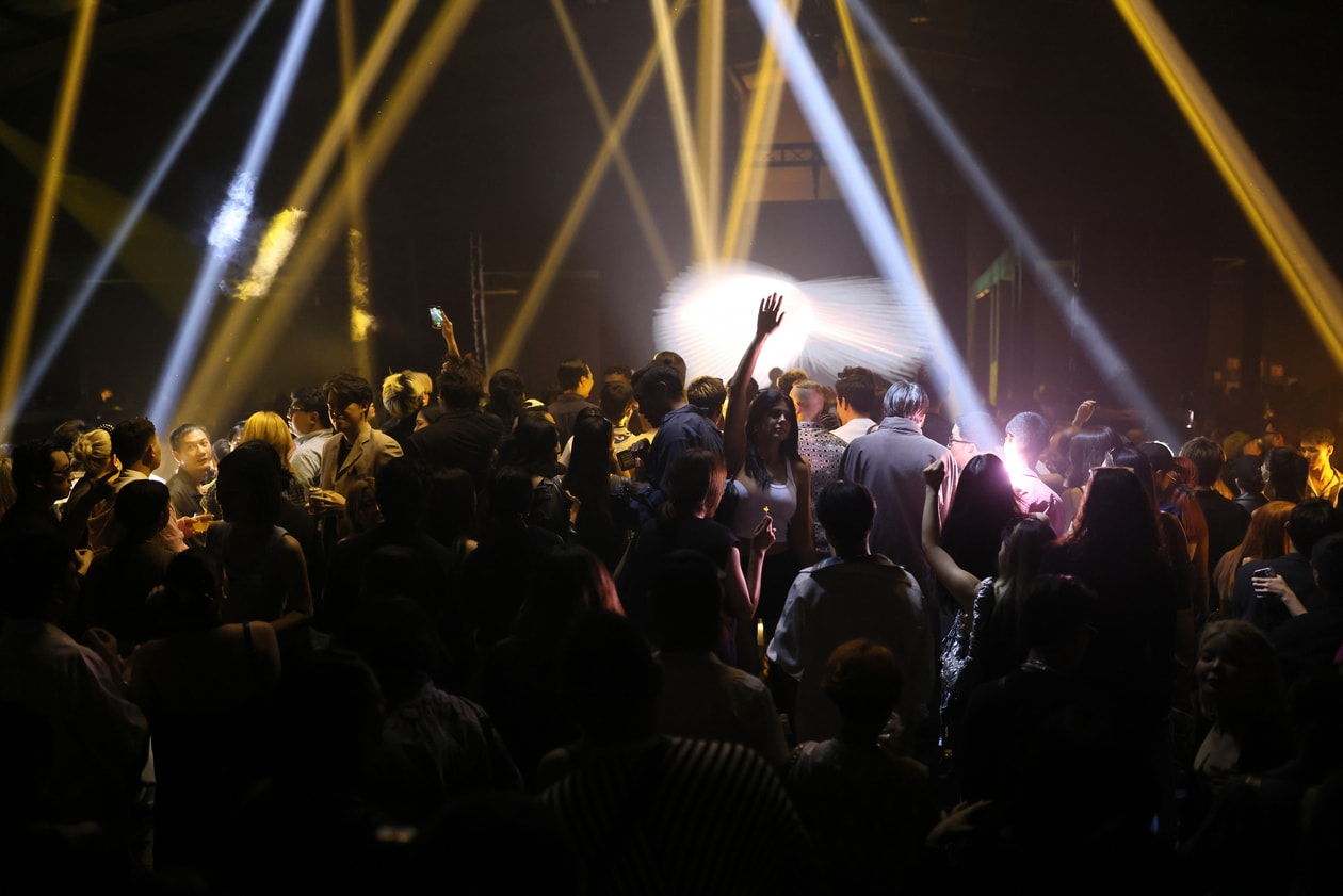 Prada Extends 與 Richie Hawtin 將曼谷打造成音樂和社區的盛會