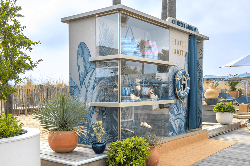 Giorgio Armani Bagatelle Saint Tropez restaurant beach club Mare Bellini Sbagliatto milan Emporio Armani Caffè