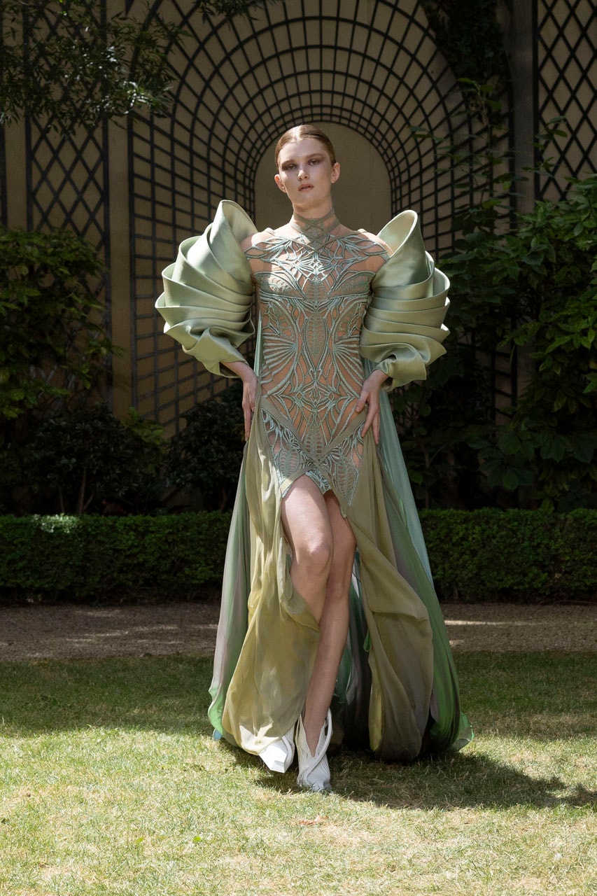Iris Van Herpen FW23 Couture Collection Fall Winter 2023 Images
