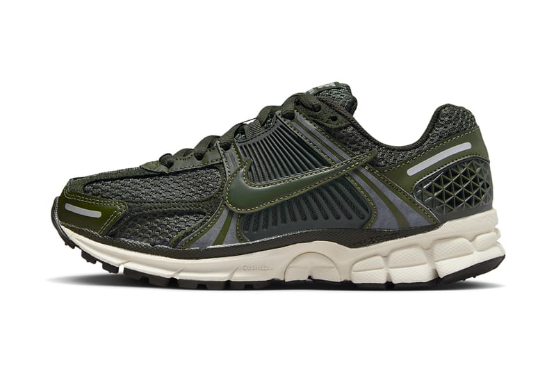 A Fall-Ready "Sequoia" Graces the Nike Zoom Vomero 5
