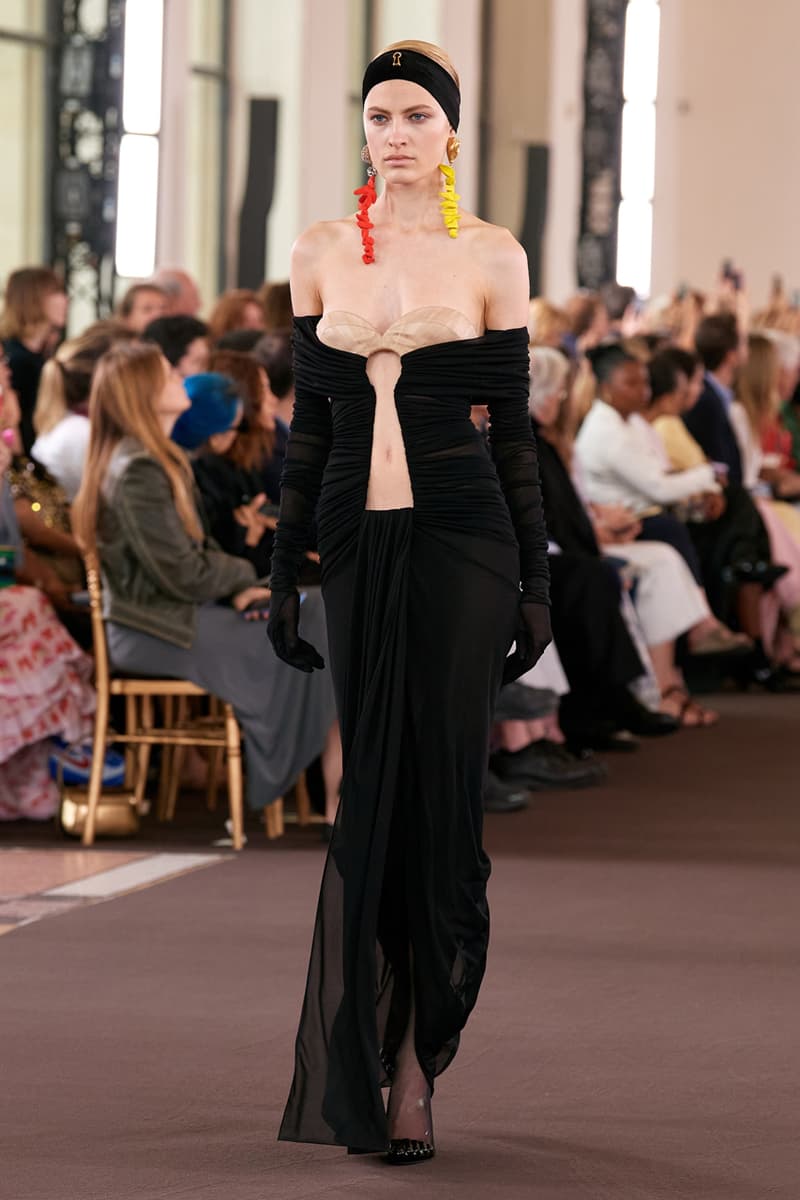Schiaparelli Fall 2023 Daniel Roseberry Paris Couture Week FW23 Runways Celebrities Front Row