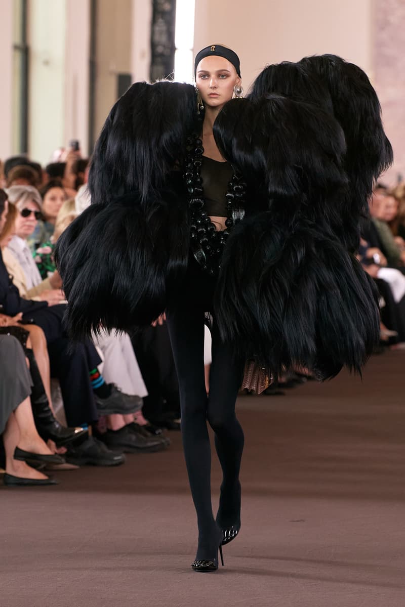 Schiaparelli Fall 2023 Daniel Roseberry Paris Couture Week FW23 Runways Celebrities Front Row