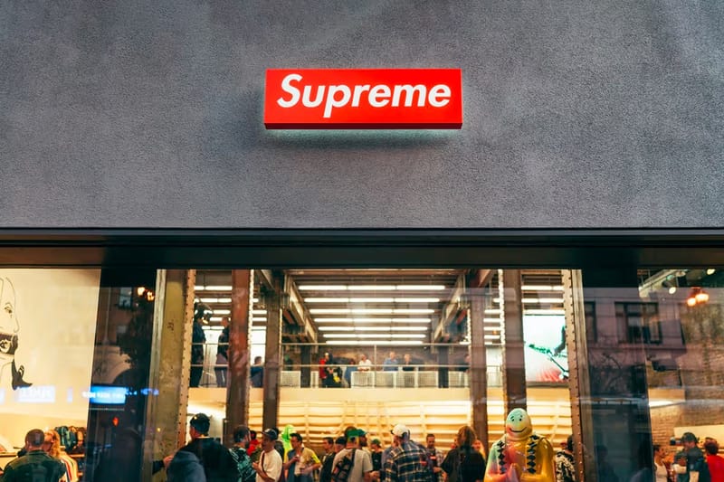 Supreme Launches SS23 End-of-Season Sale