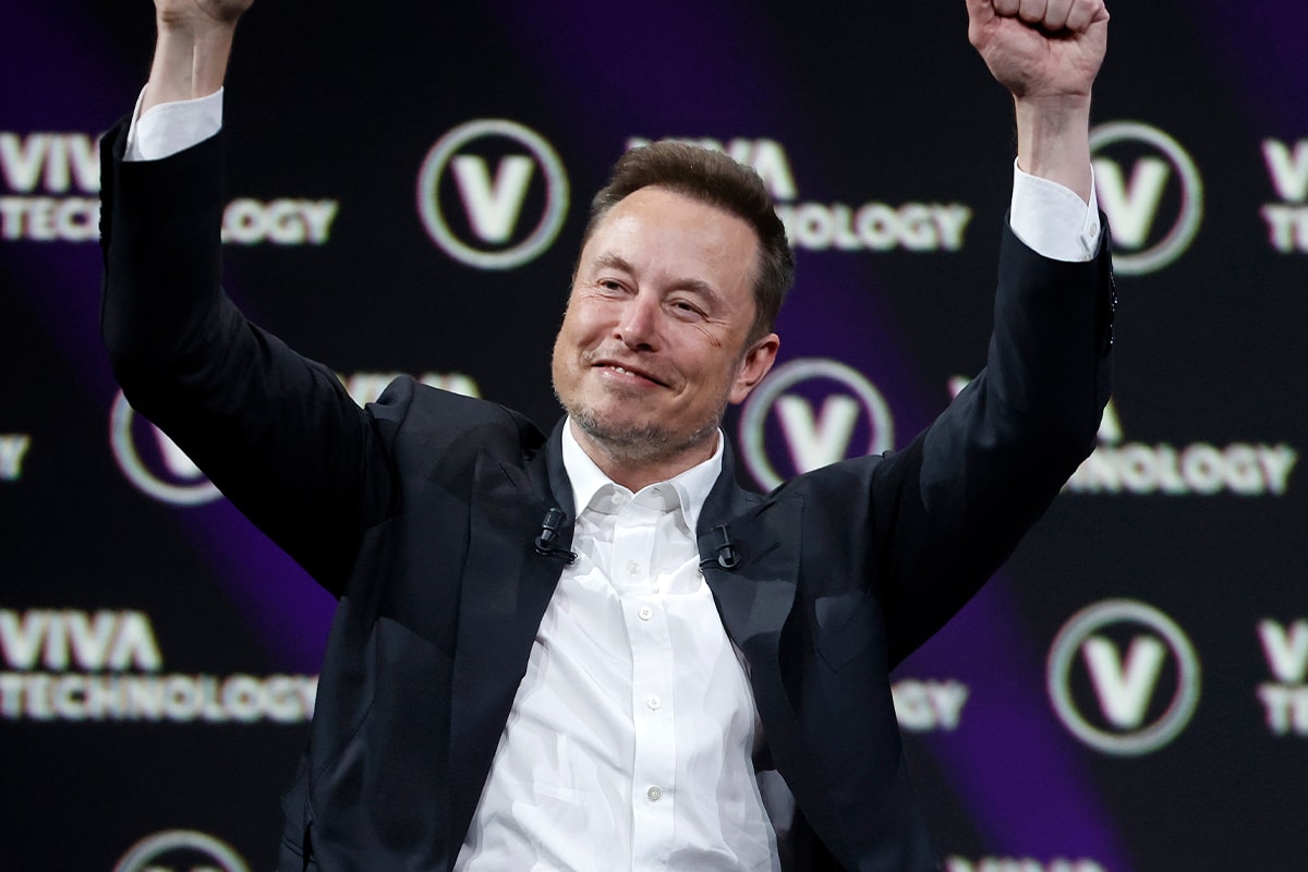 Only Elon Musk and Jeff Bezos are richer: Bernard Arnault, his
