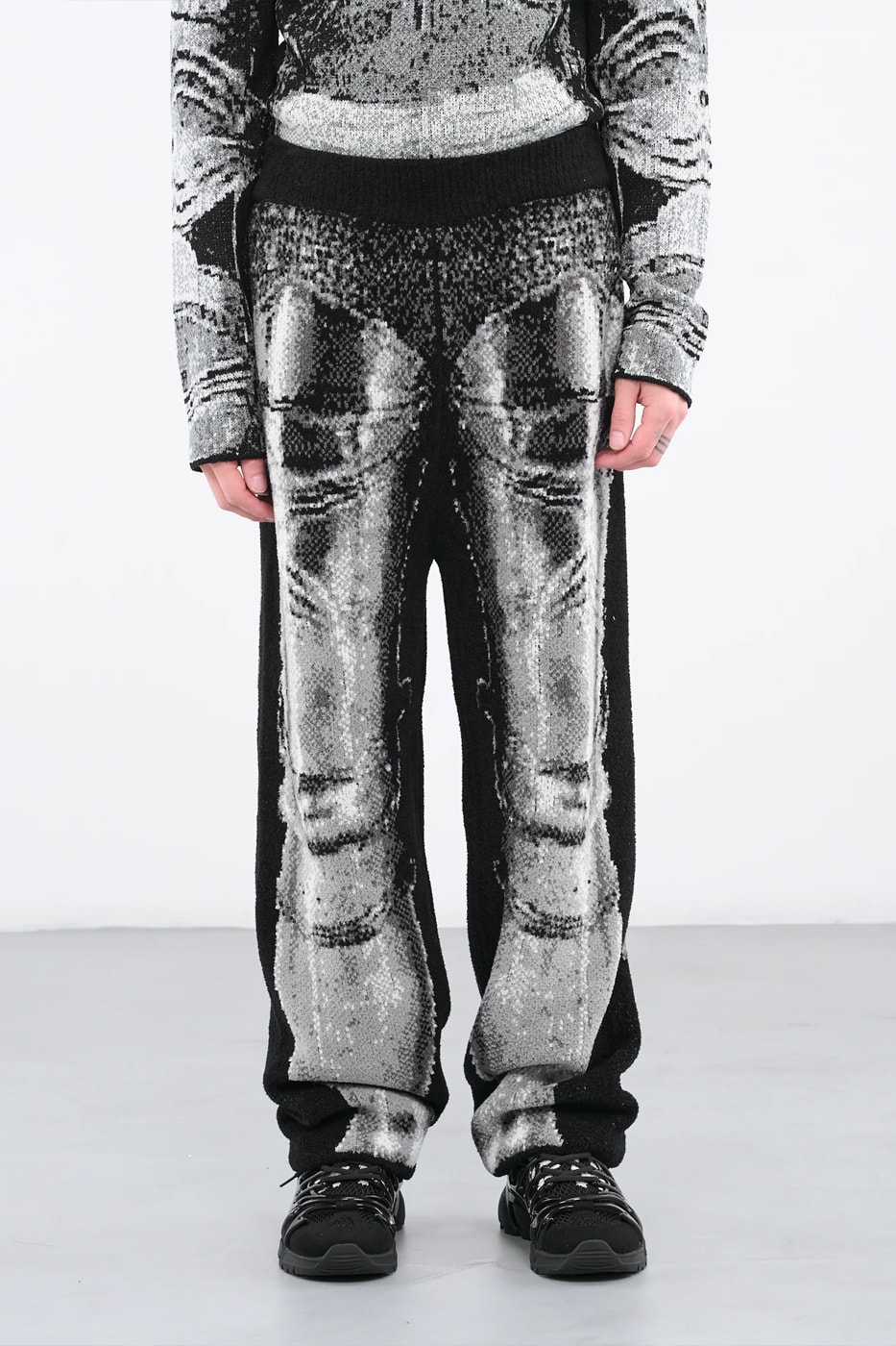 Best Drops 2023 August Week 1 Carhartt WIP mahrishi THUG CLUB Arte Antwerp Prada Palace Levi’s Givenchy