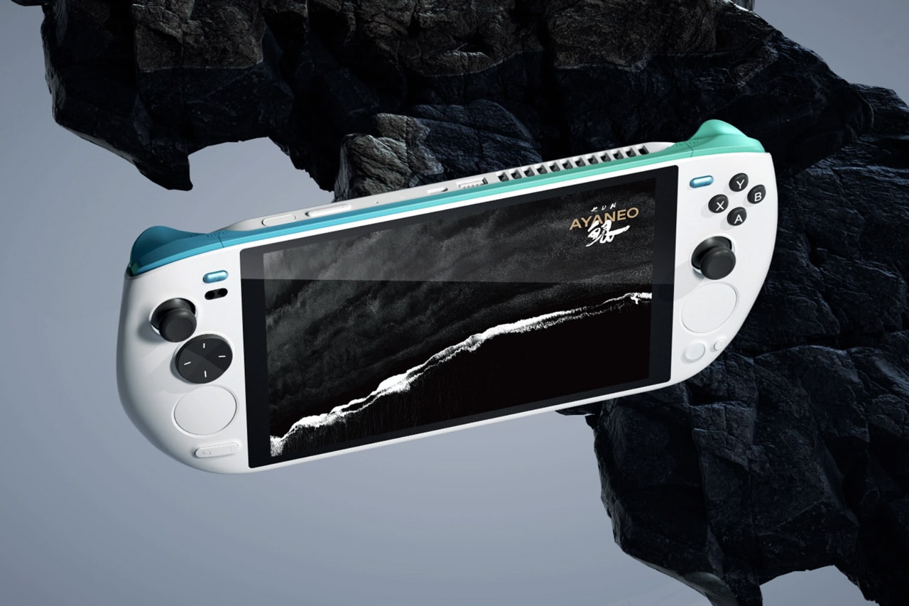 Ayaneo Large-Screen Kun Handheld Gaming PC device console indiegogo preview early bird buyer fee cost size battery life