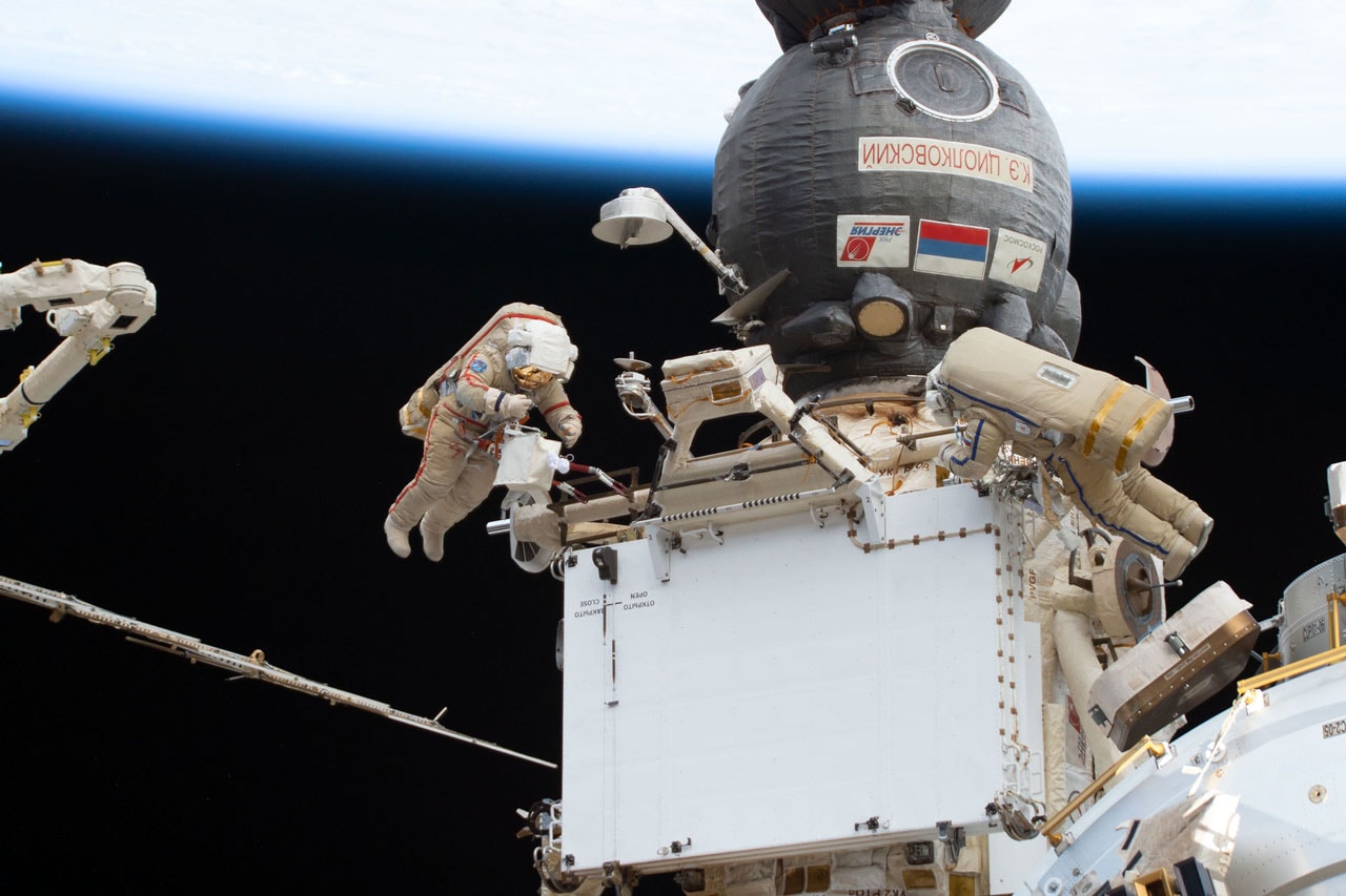 NASA to Livestream Roscosmos Spacewalk Tech International Space Station