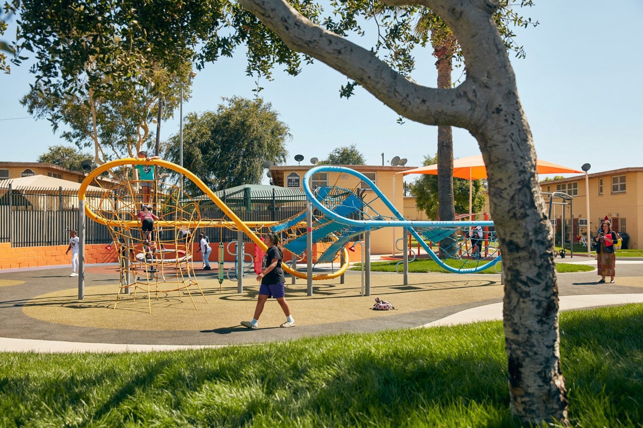 nbbj flea musician red hot chili peppers fundraising los angeles playground nickerson gardens housing project design architecture renovation
