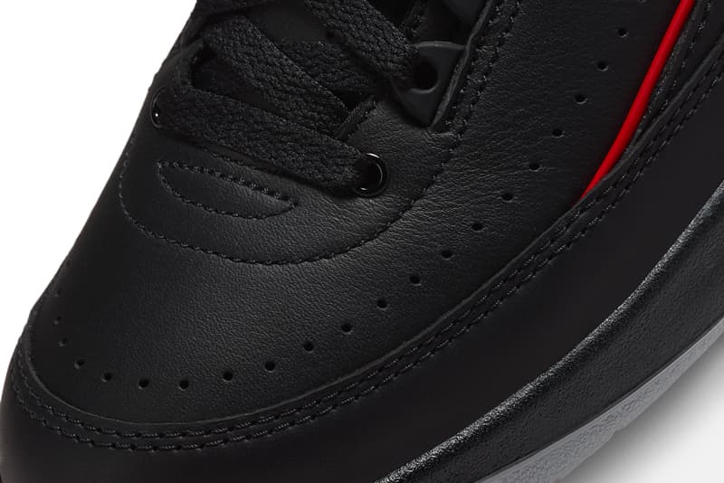 air jordan 2 low christmas DV9956 006 release date info store list buying guide photos price 