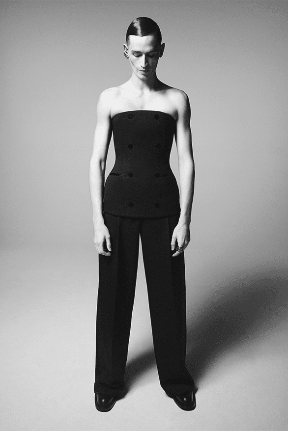 Alexander McQueen Fall Winter 2023 Campaign womenswear Naomi Campbell Elle Fanning Liu Wen Eva Green Yseult Eliott De Smedt Day Karolina Spakowski Momo Ndiaye