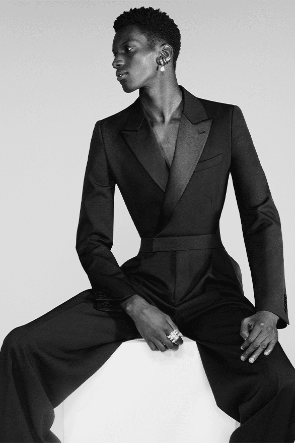 Alexander McQueen Fall Winter 2023 Campaign womenswear Naomi Campbell Elle Fanning Liu Wen Eva Green Yseult Eliott De Smedt Day Karolina Spakowski Momo Ndiaye