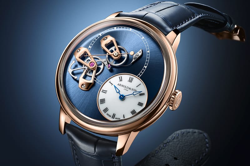 Arnold & Son: Arnold & Son Presents Its New Luna Magna Platinum Watch -  Made Of Stardust - Luxferity
