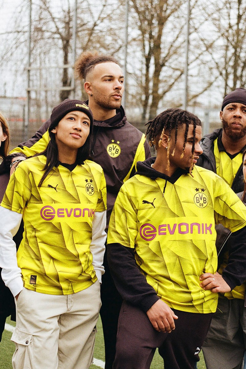 Borussia Dortmund PUMA Football Soccer Jude Bellingham Blackout Sports Football Champions League Marco Reus Germany Cup Kit