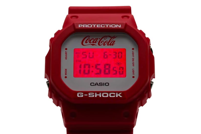 買い取り【日本未発売】G-SHOCK コカ・コーラ DW6900CC23-3 時計