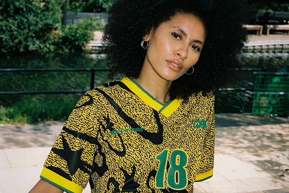 Pin on Soccer: Street Style