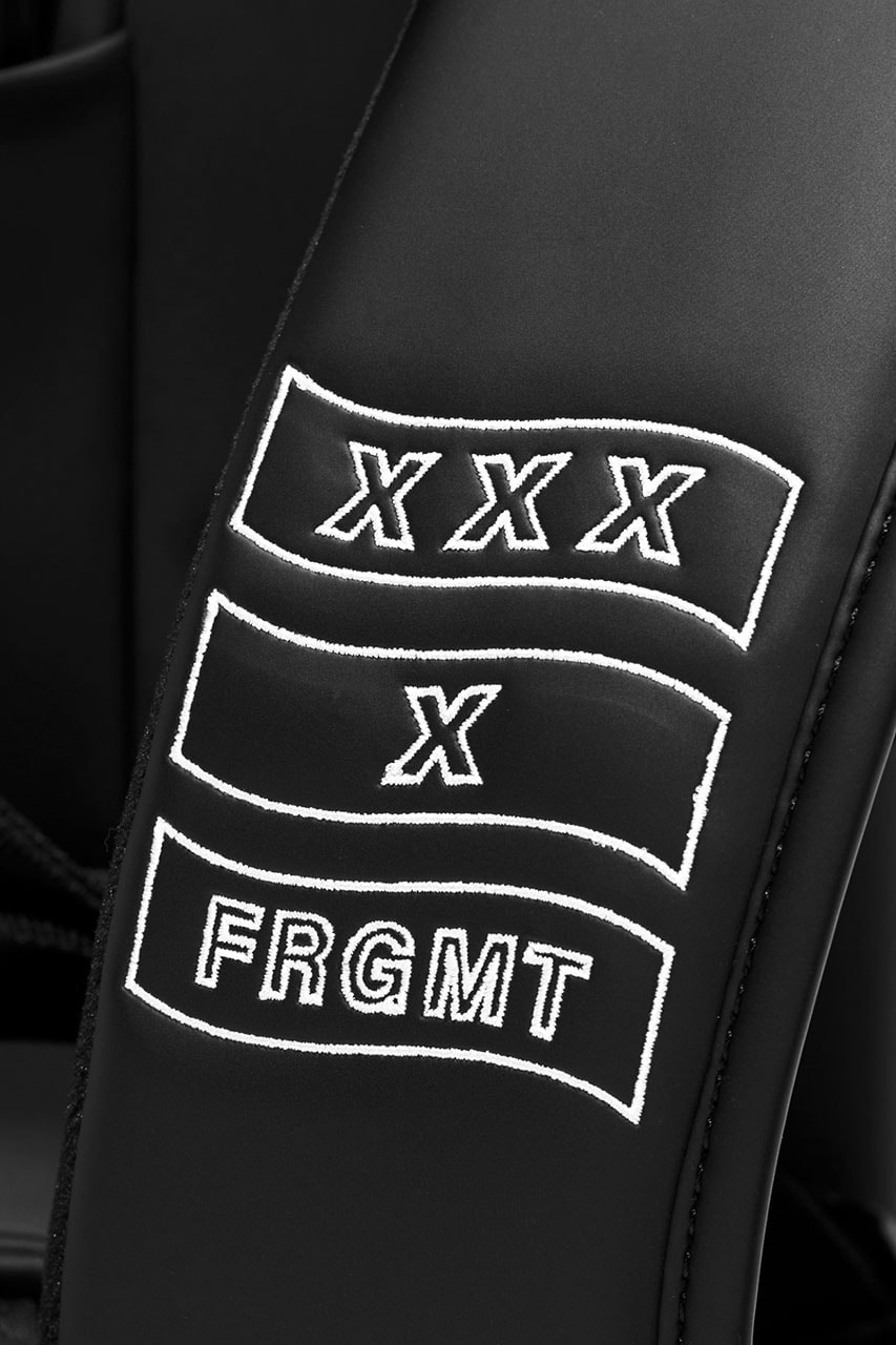 GOD SELECTION XXX x fragment design Vessel Golf Bag