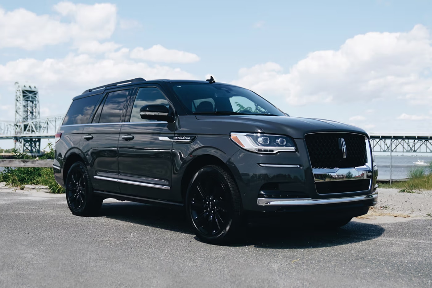 open road lincoln navigator black label 2023 2024 on road review stealth wealth luxury suv review
