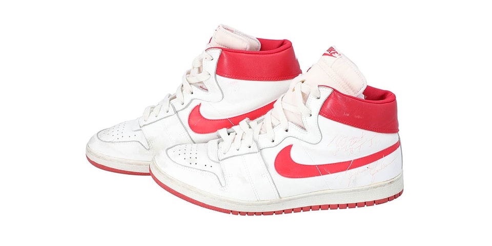 One of Michael Jordan’s Earliest Game-Worn Air Ships Are up for Auction