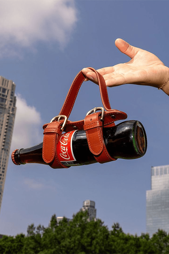 Nik Bentel New York City Picnic Series big apple artist meal hotdog Coca Cola pizza bag holder