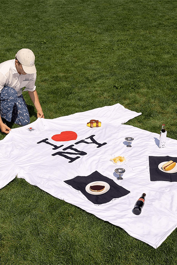 Nik Bentel New York City Picnic Series big apple artist meal hotdog Coca Cola pizza bag holder