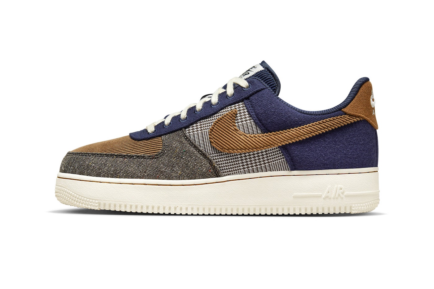 Nike Air Force 1 '07 PRM Comes Together With Mixed Fabrics for 2023 FQ8744-410 Midnight Navy/Ale Brown-Pale Ivory