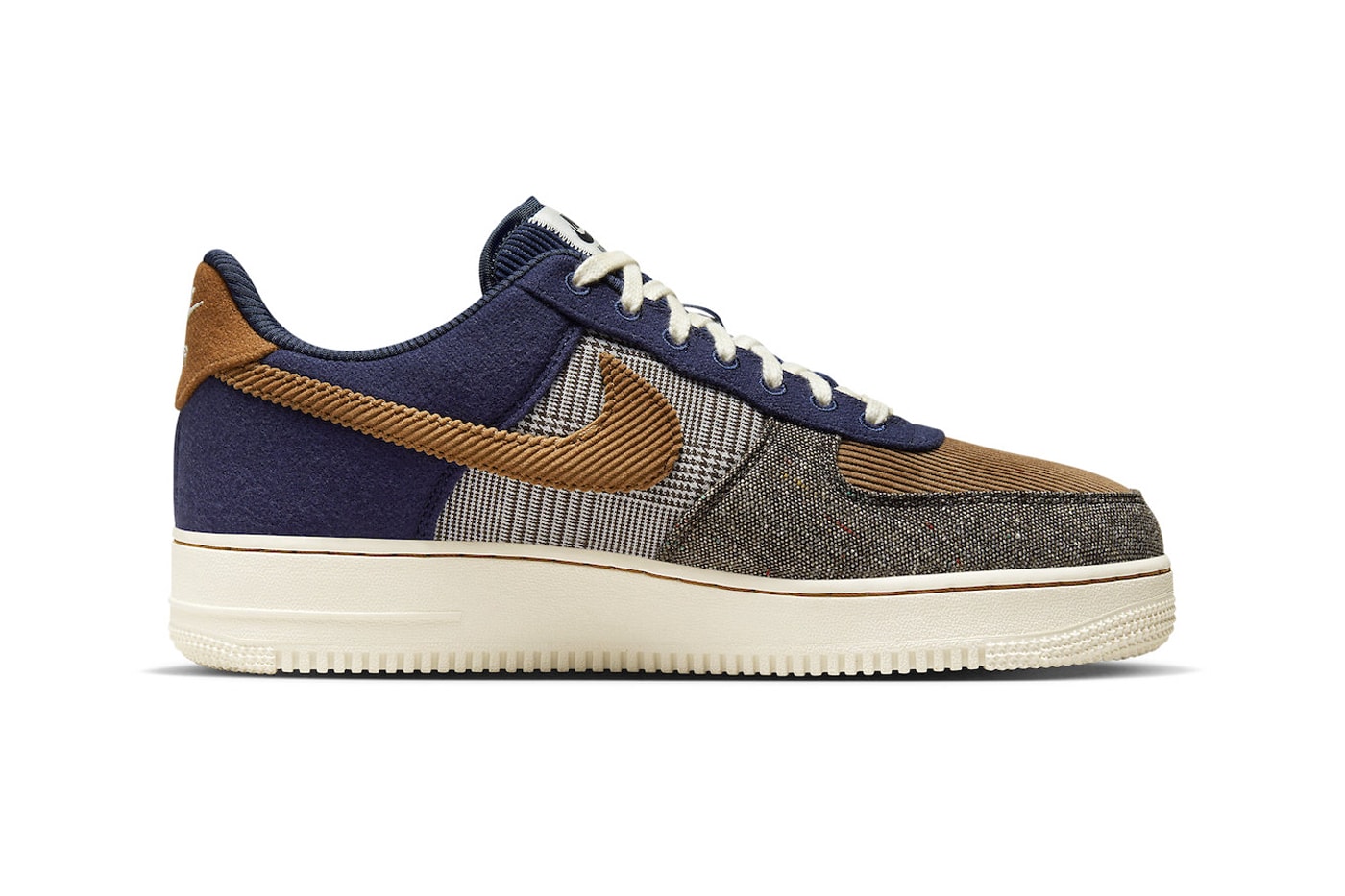 Nike Air Force 1 '07 PRM Comes Together With Mixed Fabrics for 2023 FQ8744-410 Midnight Navy/Ale Brown-Pale Ivory
