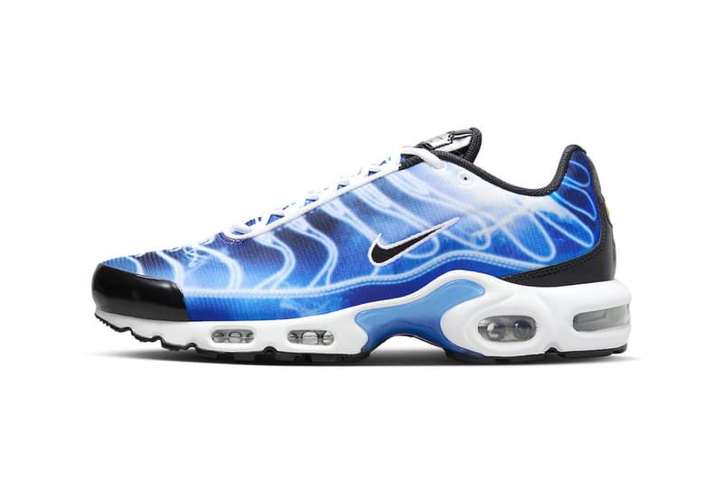 Nike Air Max Plus "Light Photography" Receives a Royal Blue Iteration DZ3531-400 nike swoosh technical sneakers comfort