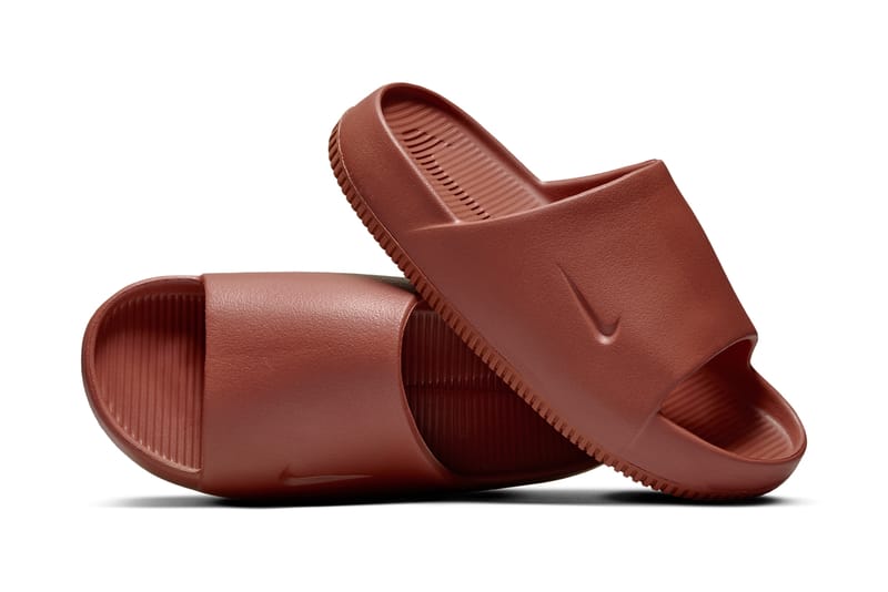 "Rugged Orange" Hits the Nike Calm Slide