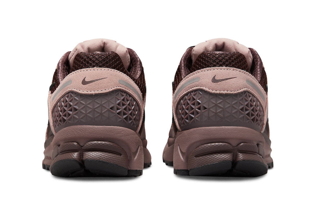 Nike Zoom Vomero 5 Arrives in "Plum Eclipse" FV1166-200 Plum Eclipse/Black-Pink Oxford-Earth