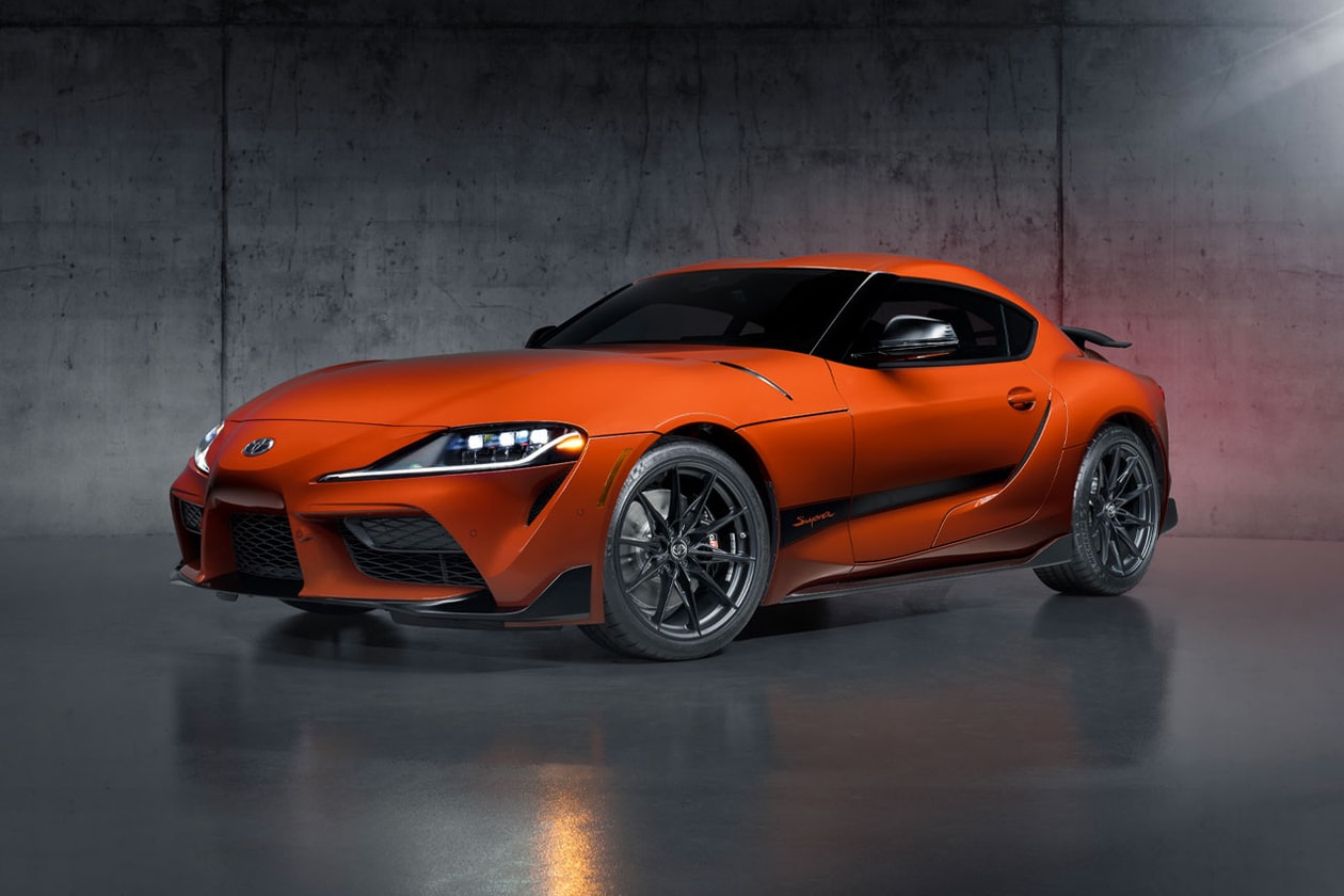 Toyota GR Supra, юбилейное издание 45th Mikan Blast