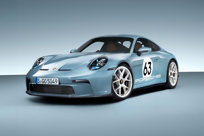 Porsche 911 S/T Shore Metallic Blue 2024 года выпуска