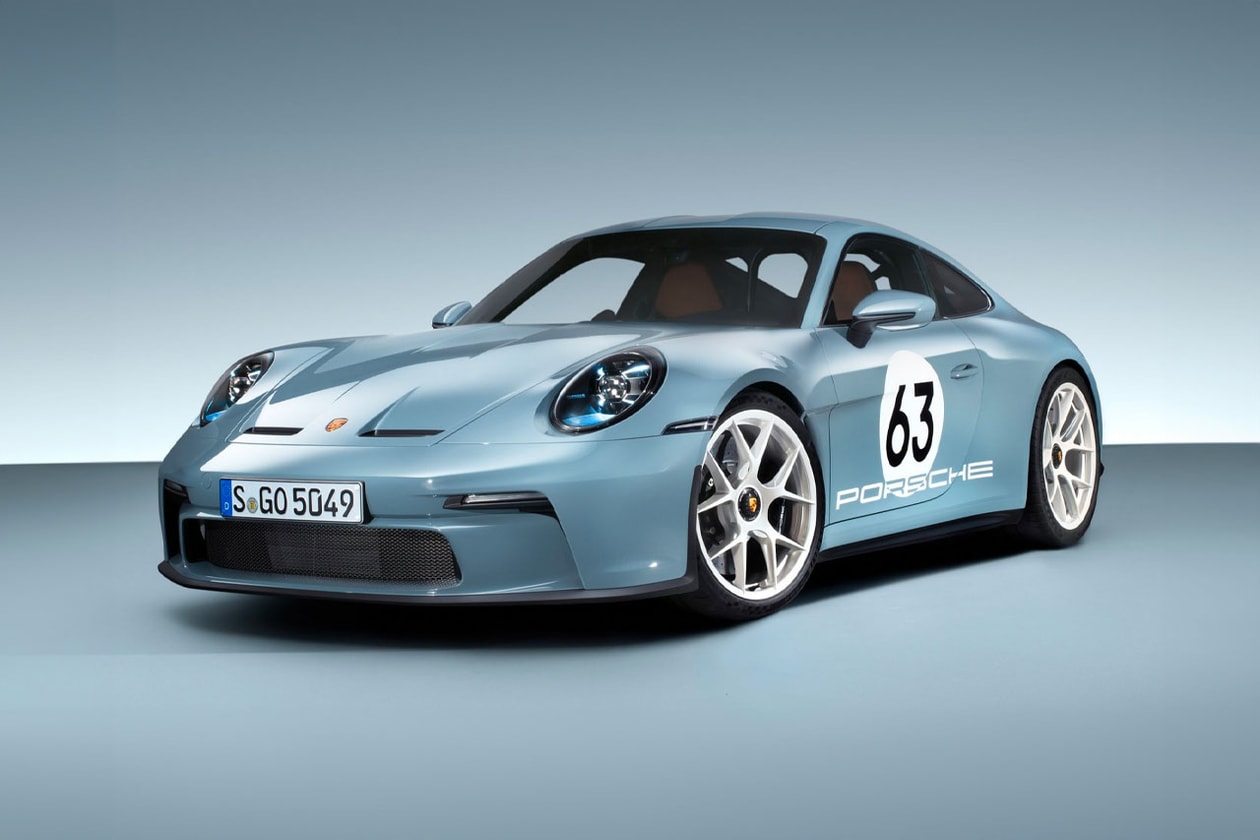 Porsche 911 S/T Shore Metallic Blue 2024 года выпуска