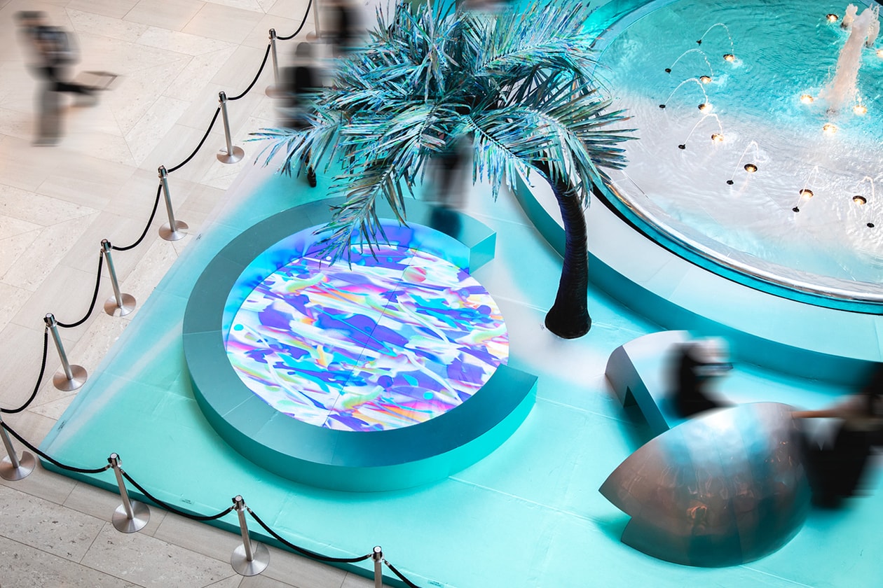 YOSHIROTTEN “FLUID GARDEN” Installation LANDMARK Atrium Hong Kong