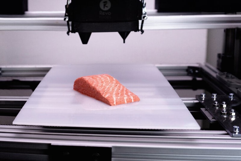 You Can Now Purchase 3D-Printed Salmon vegan revo foods smoked fish vegetarian revo foods mycoprotein omega acid vitamin protein pea tech fish tuna gravlax spread billa supermarket grocery cook made nutrient