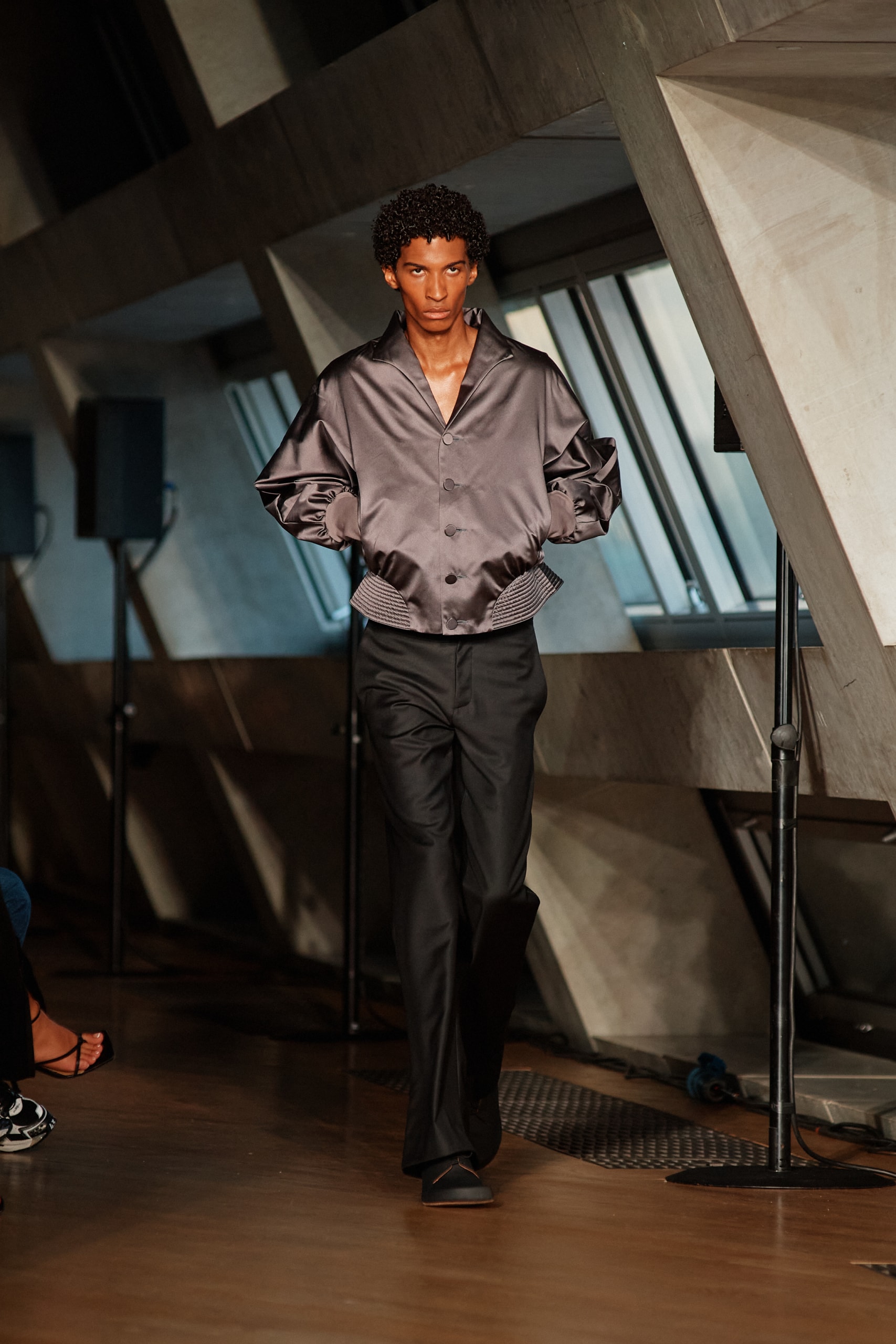 Aaron Esh Spring Summer 2024 London Fashion Week menswear womenswear runway