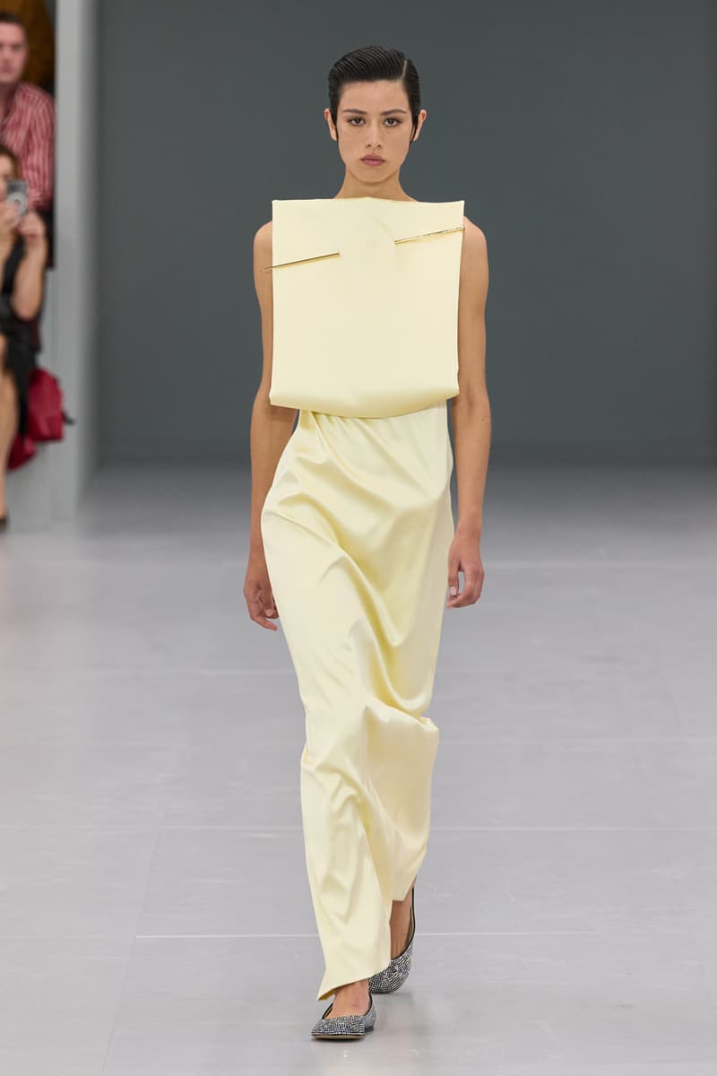 LOEWE Spring Summer 2024 Paris Fashion Week menswear womenswear runway Jonathan Anderson