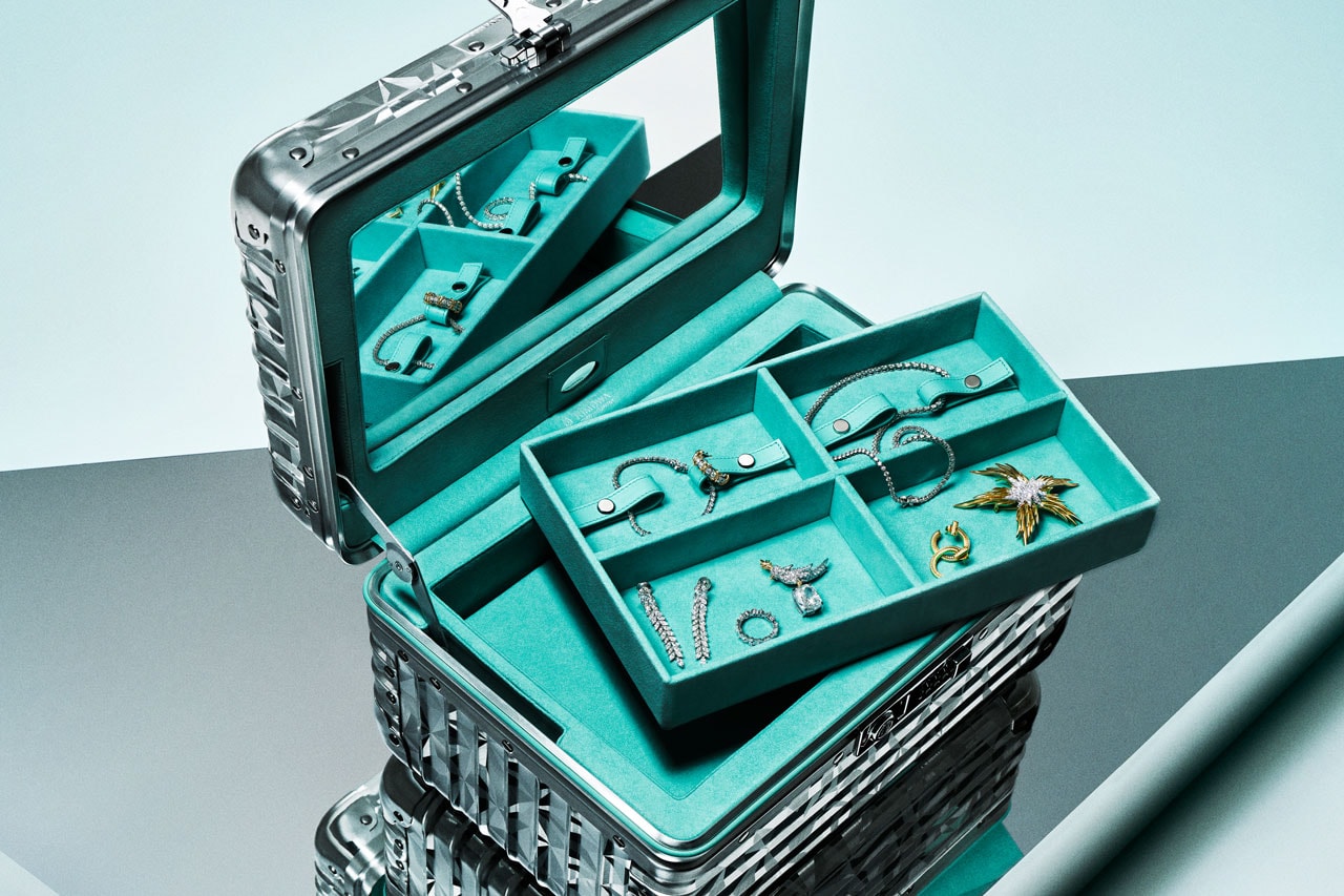 beauty, jewelry, and winter image  Tiffany and co jewelry, Tiffany  jewelry, Jewelry packaging