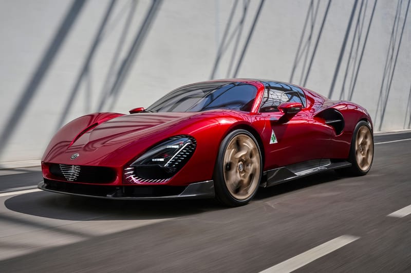 Alfa Romeo Brings the Legendary 33 Stradale Back to Life