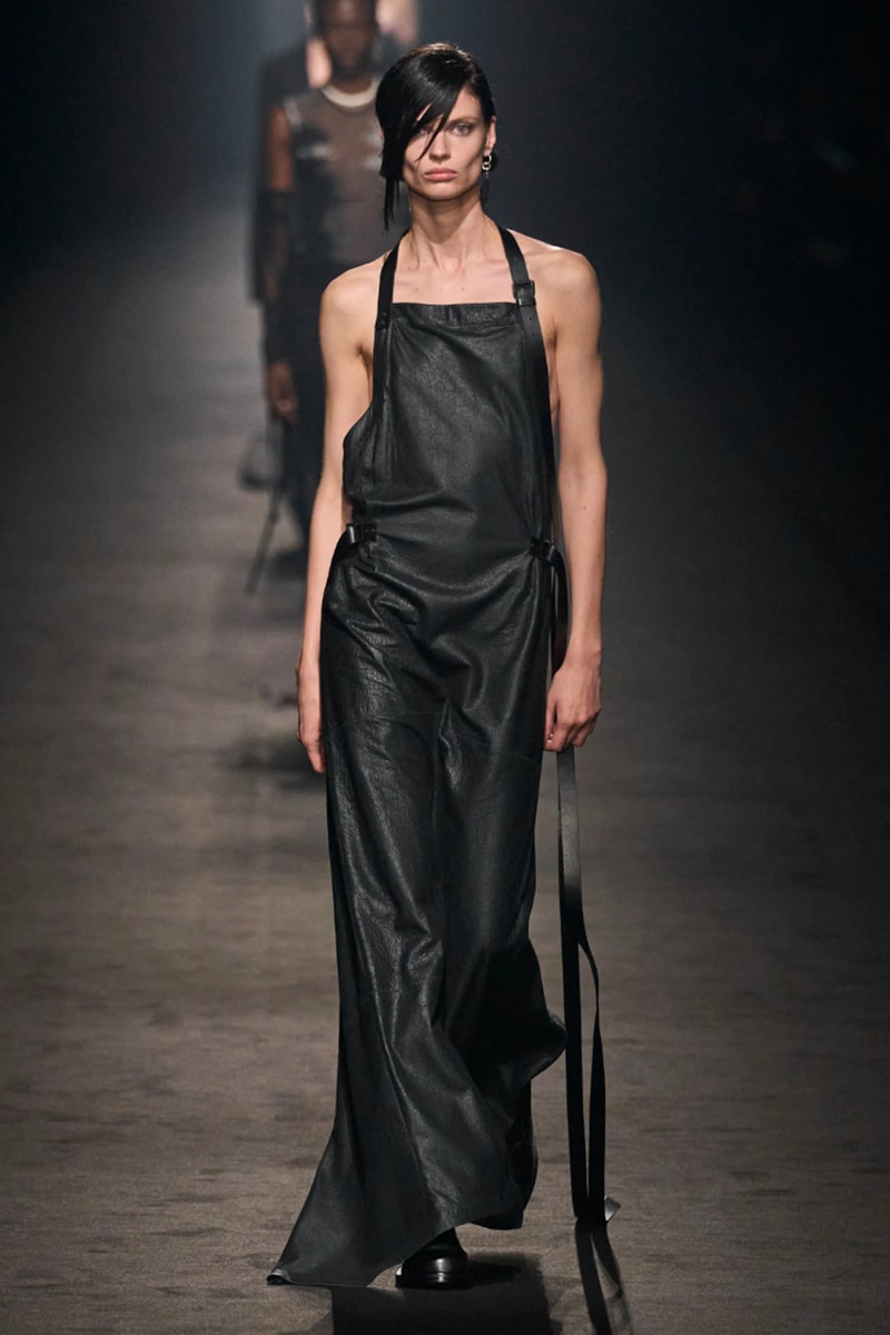 Model on the catwalk at the Ann Demeulemeester fashion show in Paris,  Spring Summer 2024 Ready To Wear Fashion Week, – A Shaded View on Fashion