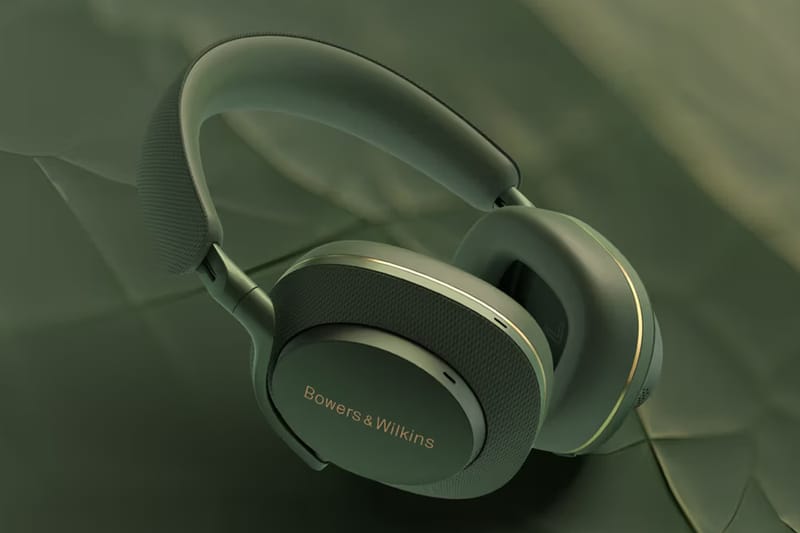 Bowers & Wilkins Goes Monochromatic for Next-Gen Wireless Headphones, the Px 7 S2e