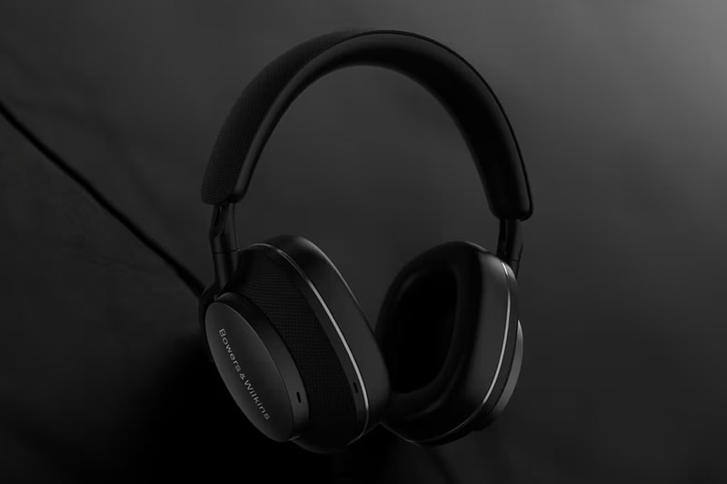 Bowers & Wilkins Monochromatic Wireless Headphones Px 7 S2e price specs details launch bluetooth noise cancelling colors website buy purchase