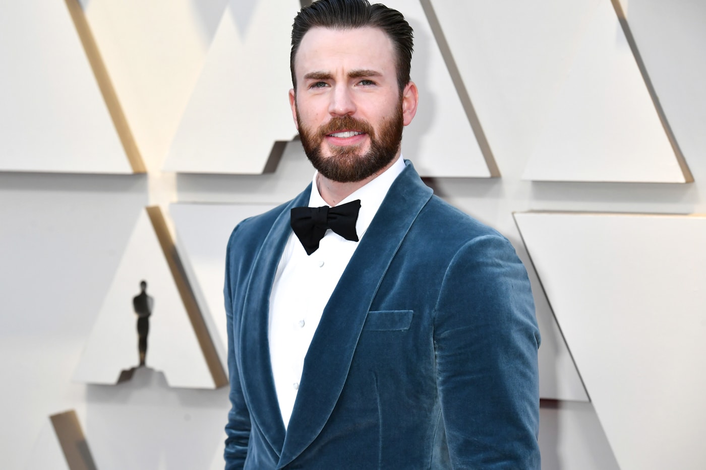 Chris Evans Sides With Quentin Tarantino on His Marvel Movie Star Comment, Agreeing That "the Character Is the Star" captain america gq profile marvel cinematic universe mcu kevin feige