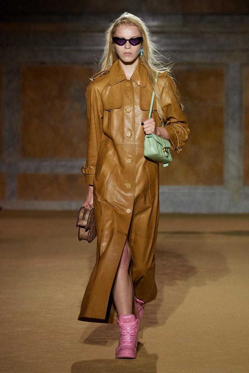 Coach Spring 2023 Collection at New York Fashion Week: Top Shoes, Bags –  Footwear News