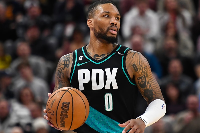 Damian Lillard Has Been Traded to the Milwaukee Bucks info deal Phoenix Suns Portland Trail Blazers Milwaukee Bucks jrue holiday deandre ayton adrian wojnarowski miami heat